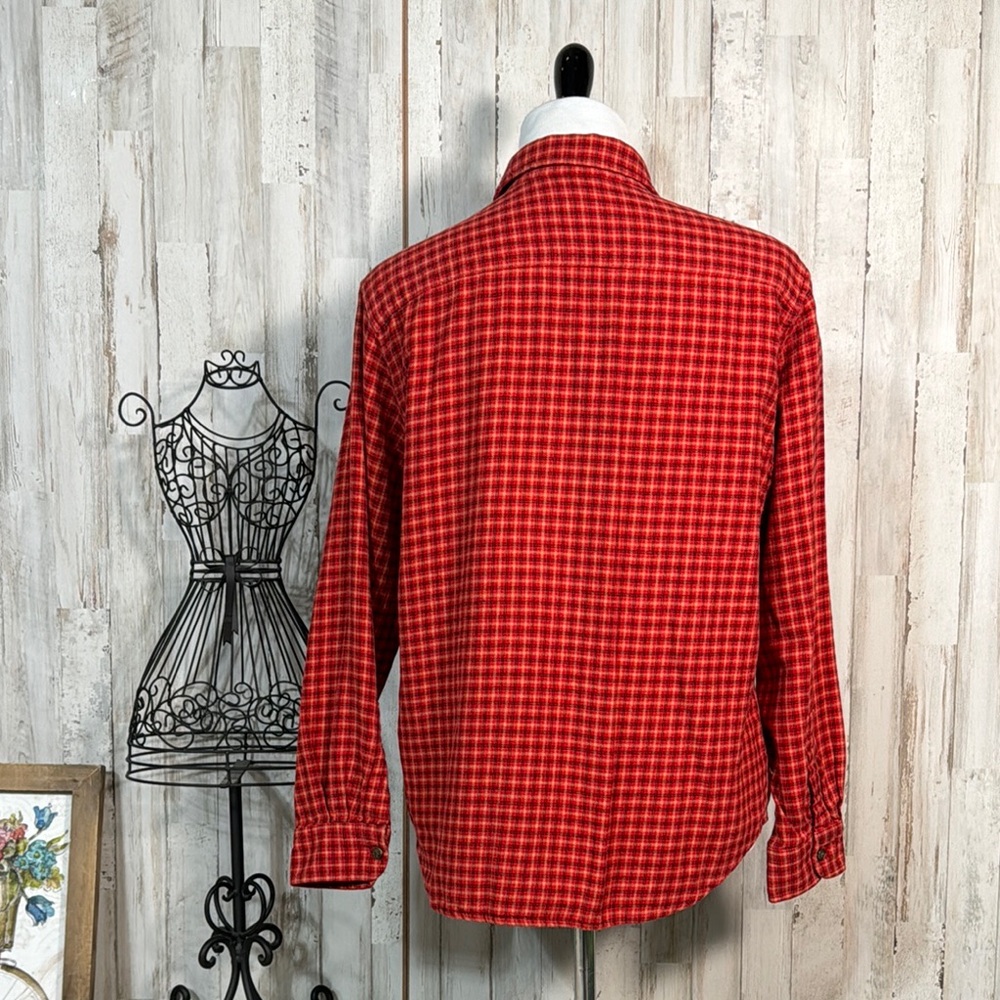 Jones New York Thin Flannel Plaid Button Up Size Medium - Picture 2 of 8